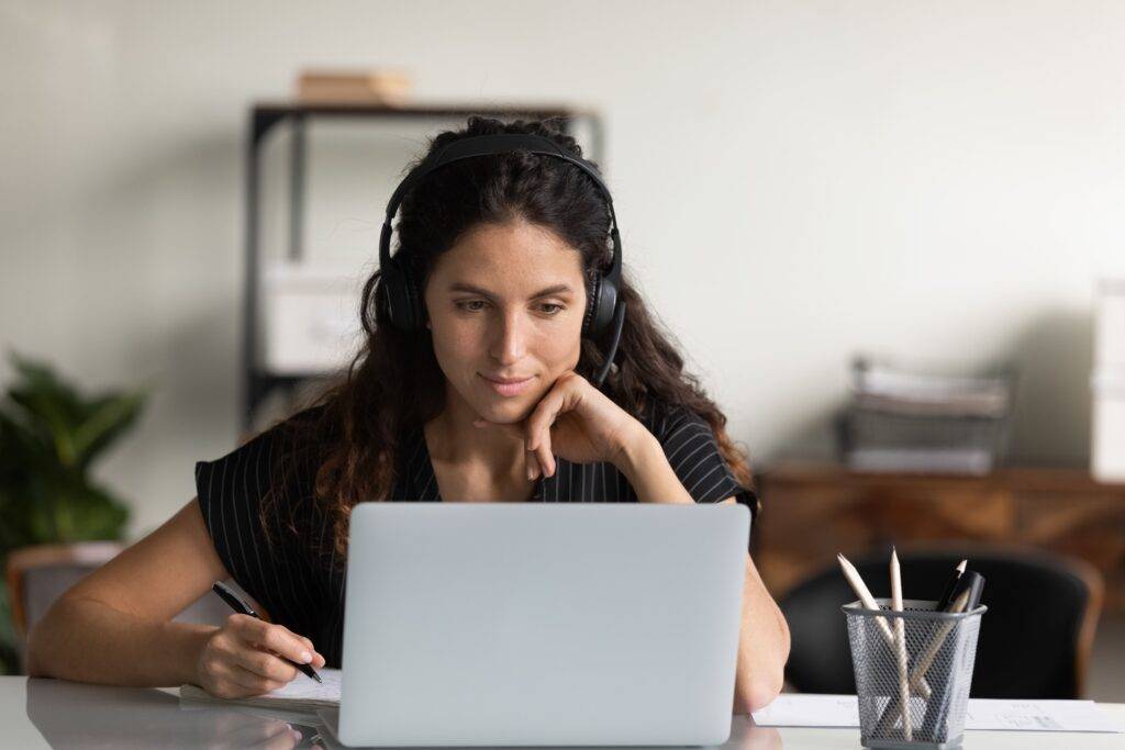 woman working on laptop